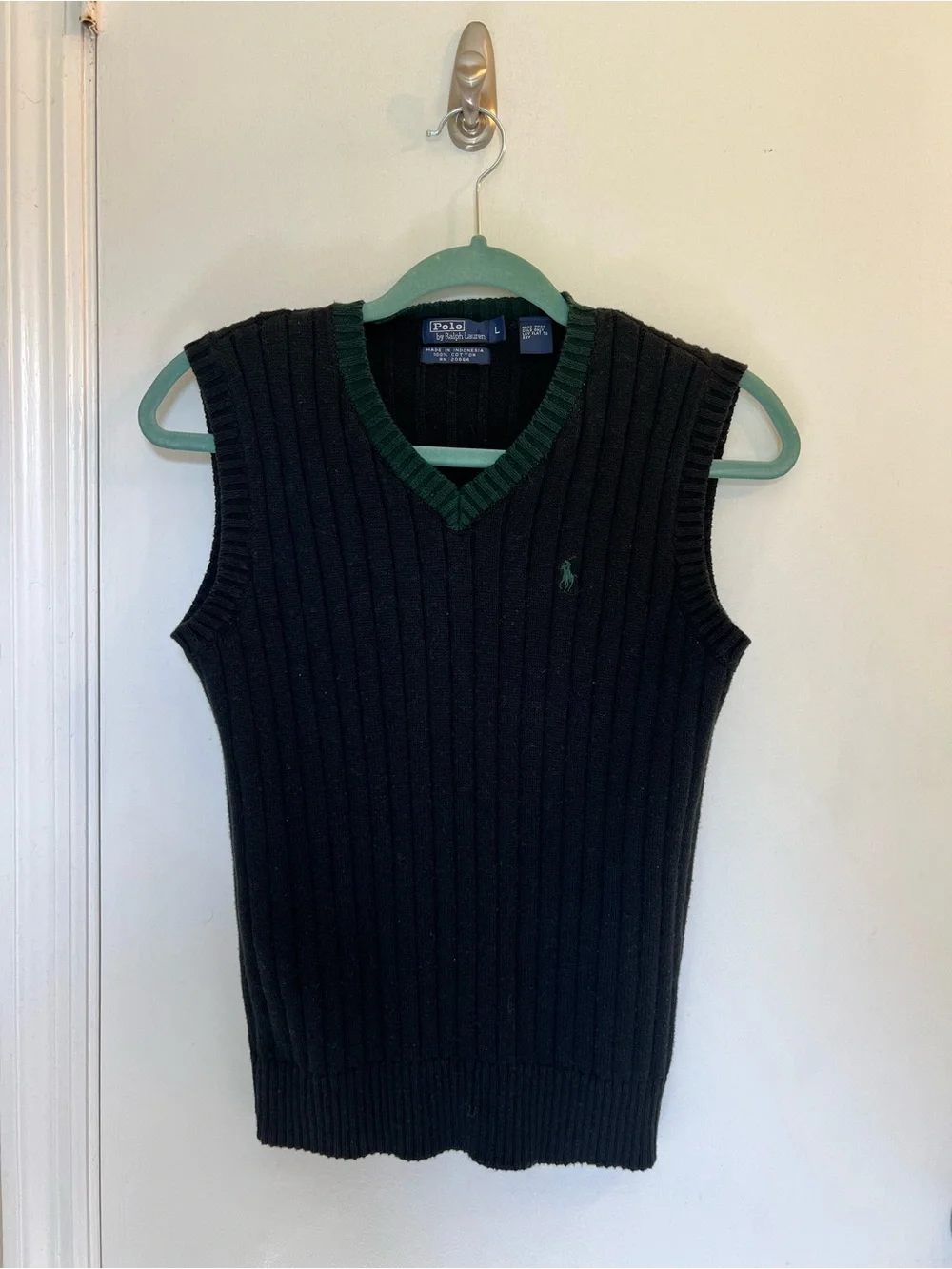 Kids Large Polo by Ralph Lauren Black Cable-Knit V-Neck Sweater Vest Green Trim